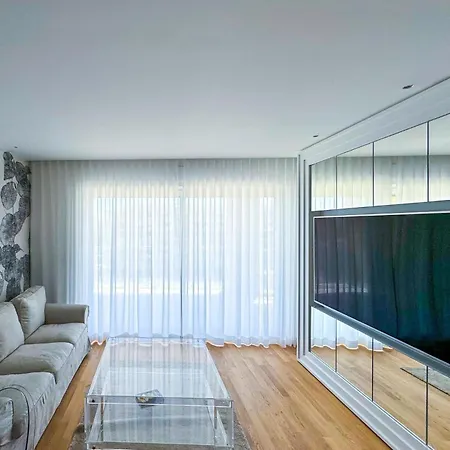 Nbluxury Apartment